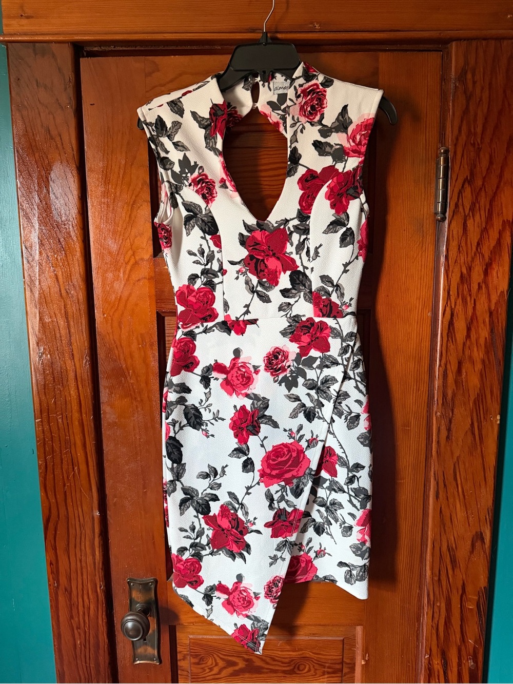 Almost Famous White One-Shoulder Sheath Dress with Red Rose Print